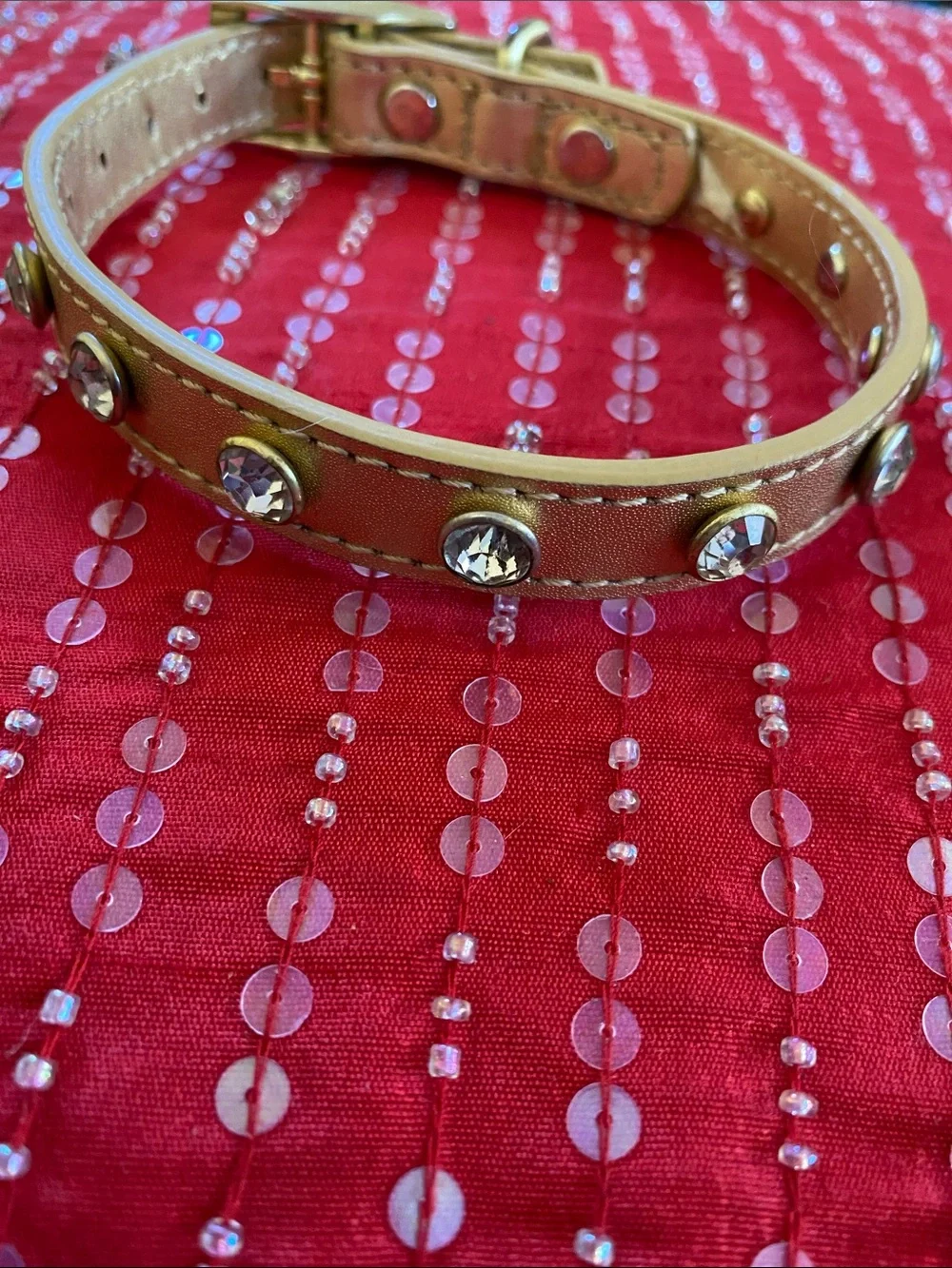 Bond&Co Gold Metallic Leather Crystal Encrusted Pet Collar Used Good Condition